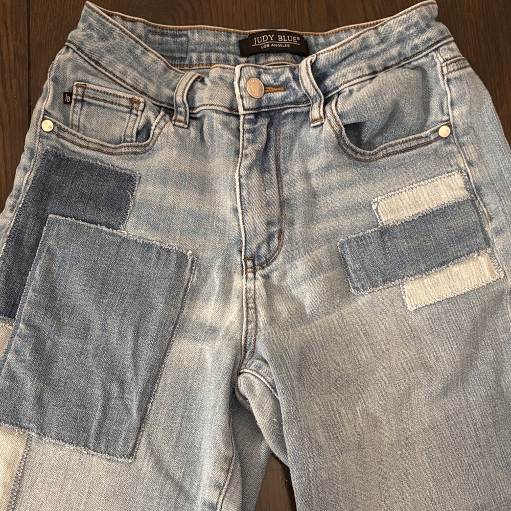 Judy Blue Patchwork Boyfriend Jeans Size 3/26 Mid Rise Stretch Denim - Picture 3 of 8